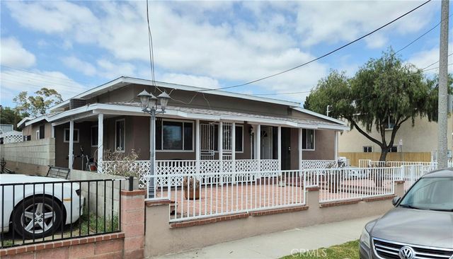 3661 Seabright Avenue, Long Beach, CA 90810