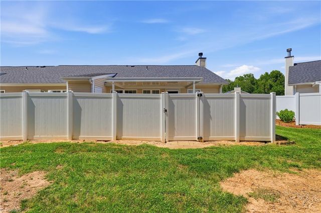 908 Chesapeake Lane, Archdale, NC 27263