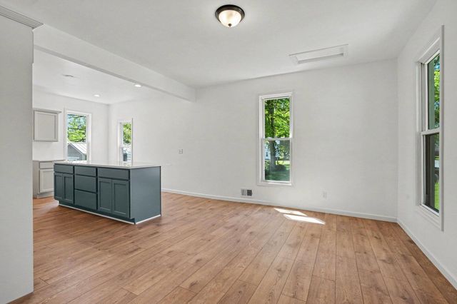 230 N Union Street, Ithaca, MI 48847