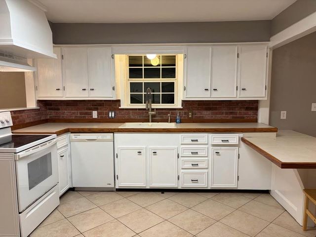 14525 Chapperal Pipeline Road A, Conroe, TX 77302