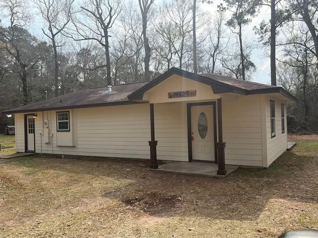 14525 Chapperal Pipeline Road A, Conroe, TX 77302