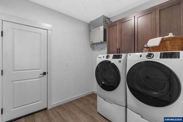 3194 S 13th St, Lebanon, OR 97355