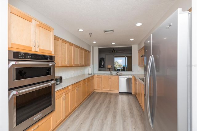 11 AVENUE DE LA MER 1207, Palm Coast, FL 32137