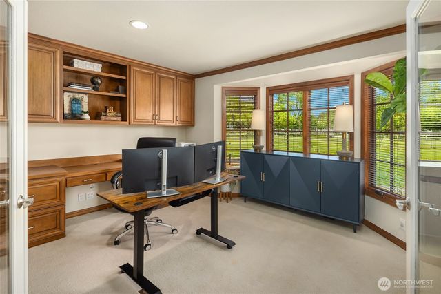 20729 SE 34th Street, Sammamish, WA 98075