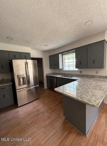 607 Spryfield Road, Jackson, MS 39212