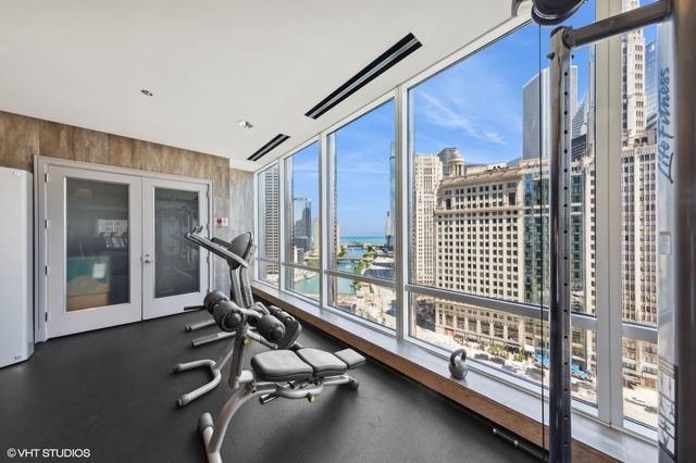 401 N WABASH Street 33A, Chicago, IL 60611