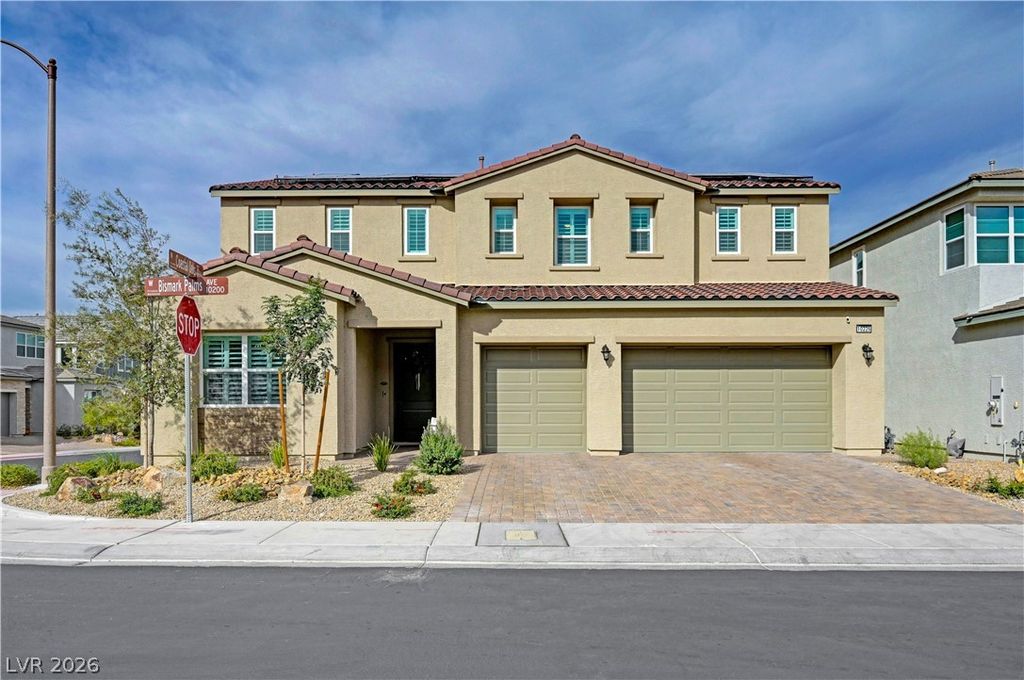 10226 Bismarck Palms Avenue, Las Vegas, NV 89166