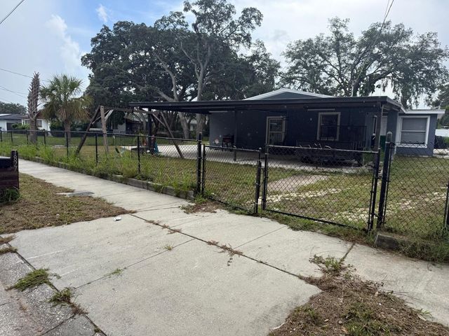 1827 HEATHER AVENUE, Tampa, FL 33612