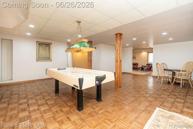 2898 Eagle Drive, Rochester Hills, MI 48309
