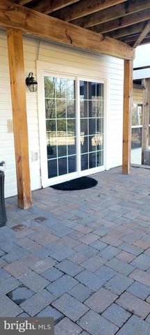 8587 CROOKED TREE LN, Laurel, MD 20724