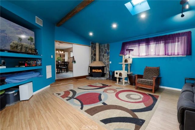 7647 Mason Avenue, Winnetka, CA 91306