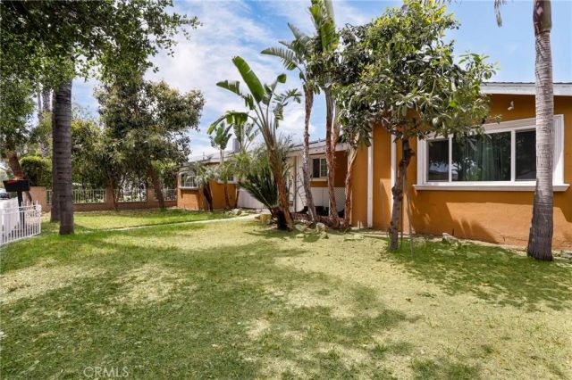 7647 Mason Avenue, Winnetka, CA 91306