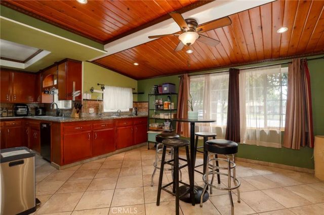 7647 Mason Avenue, Winnetka, CA 91306