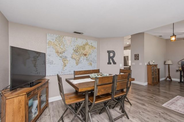 617 Grider Dr, Roseville, CA 95678