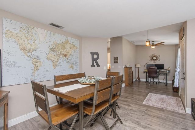 617 Grider Dr, Roseville, CA 95678
