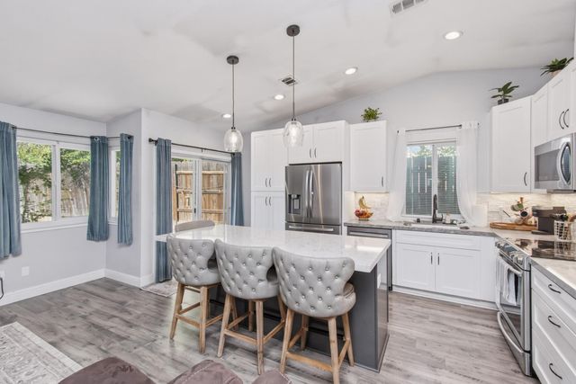 617 Grider Dr, Roseville, CA 95678
