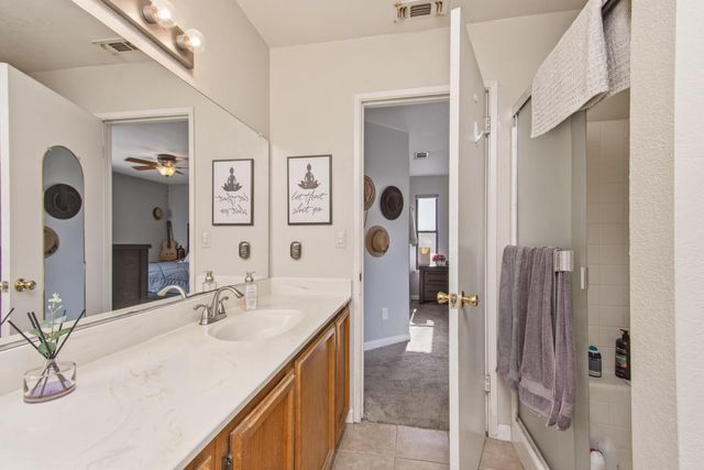617 Grider Dr, Roseville, CA 95678