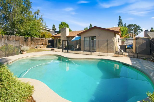 617 Grider Dr, Roseville, CA 95678