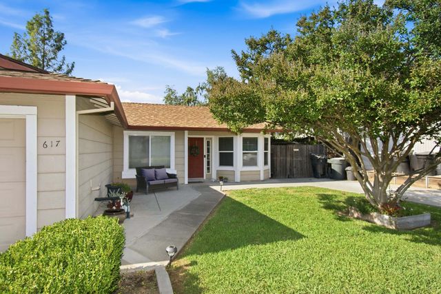 617 Grider Dr, Roseville, CA 95678