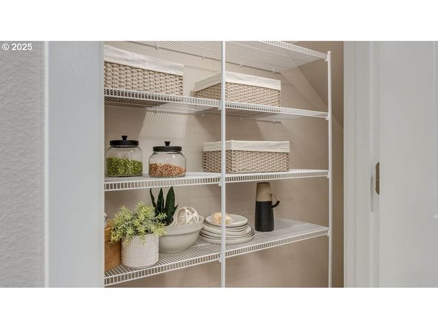 6115 Se 16th St, Gresham, OR 97080