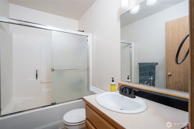 10910 10912 Fruitland Avenue E, Puyallup, WA 98373