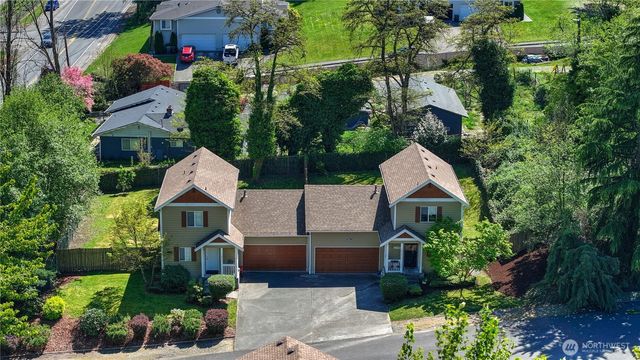 10910 10912 Fruitland Avenue E, Puyallup, WA 98373
