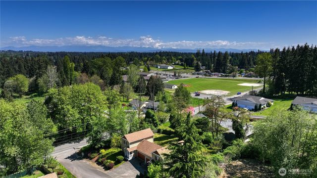 10910 10912 Fruitland Avenue E, Puyallup, WA 98373