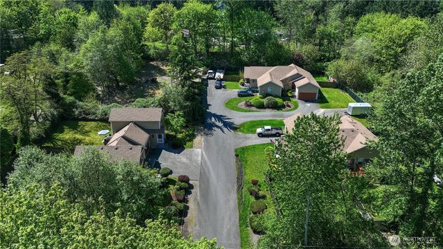 10910 10912 Fruitland Avenue E, Puyallup, WA 98373