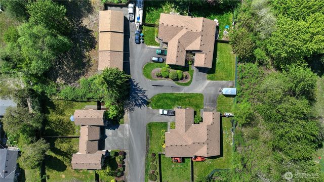 10910 10912 Fruitland Avenue E, Puyallup, WA 98373