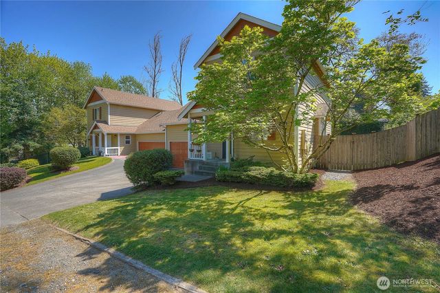10910 10912 Fruitland Avenue E, Puyallup, WA 98373
