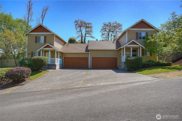 10910 10912 Fruitland Avenue E, Puyallup, WA 98373