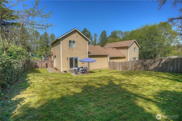 10910 10912 Fruitland Avenue E, Puyallup, WA 98373