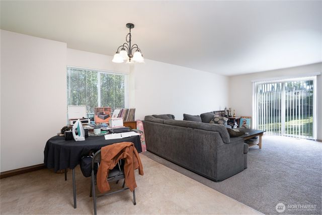 10910 10912 Fruitland Avenue E, Puyallup, WA 98373