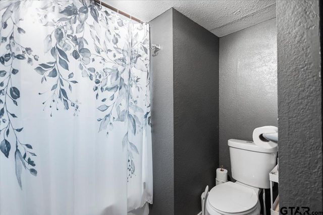 338 Bandera, Bullard, TX 75757