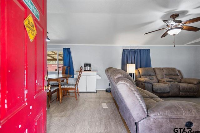 338 Bandera, Bullard, TX 75757