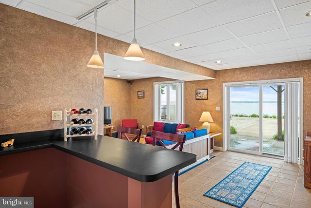 187 N RIVER DR, Pennsville, NJ 08070