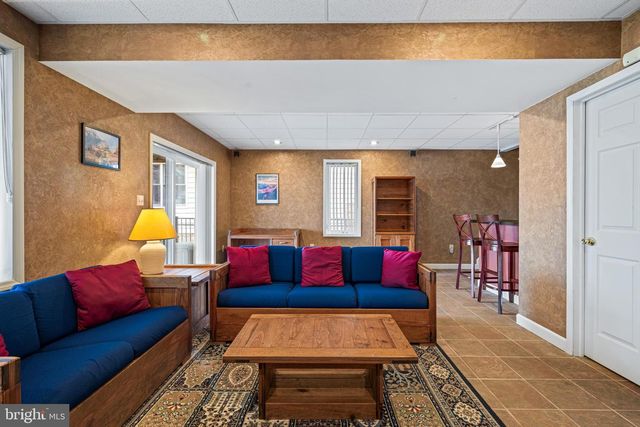 187 N RIVER DR, Pennsville, NJ 08070