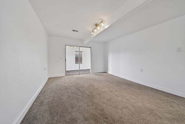 7475 Hartsville Pike, Lebanon, TN 37087