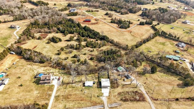 7475 Hartsville Pike, Lebanon, TN 37087