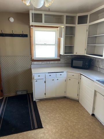 225 Church Street, Woodville, WI 54028