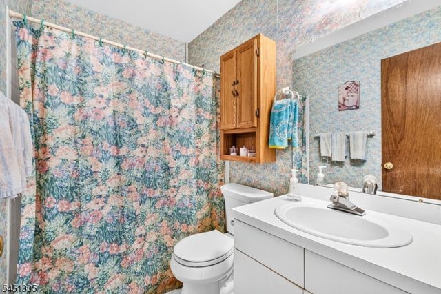 3341 Bloomingdale Dr, Hillsborough Twp., NJ 08844