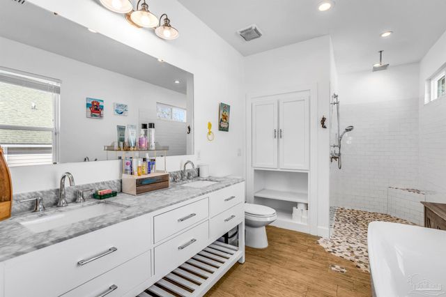 407 S 2nd St, Pensacola, FL 32507