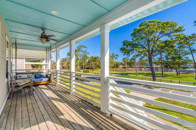 407 S 2nd St, Pensacola, FL 32507