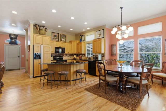 2493 E 1900 N, Layton, UT 84040