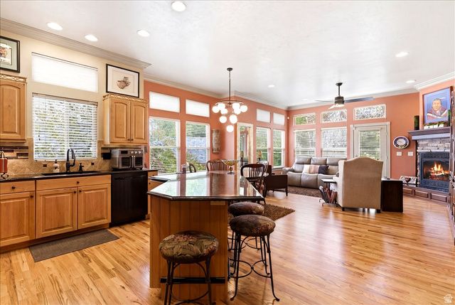 2493 E 1900 N, Layton, UT 84040