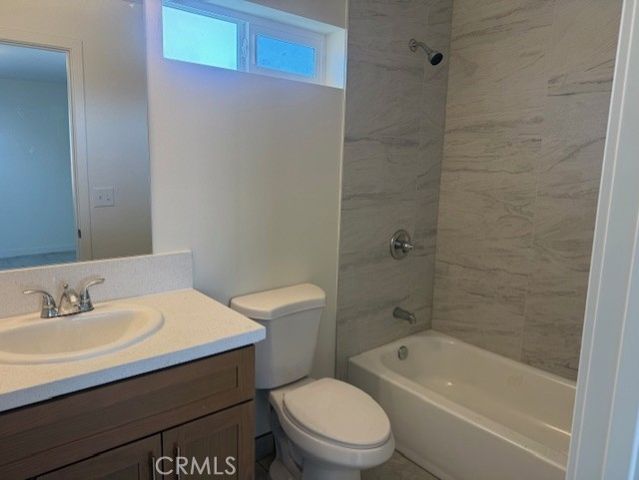 5010 Washington, Chino, CA 91710