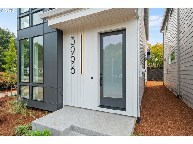 3996 Ne 35TH Ave, Portland, OR 97212