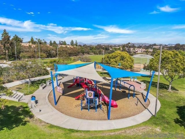 7260 Calle Cristobal 48, San Diego, CA 92126