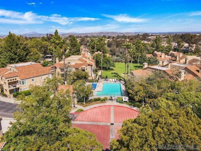7260 Calle Cristobal 48, San Diego, CA 92126