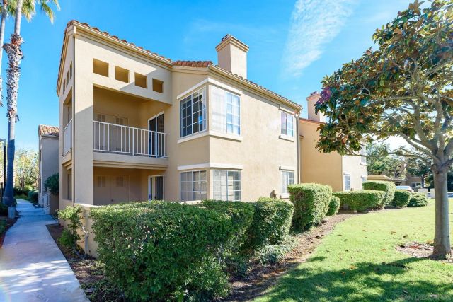 7260 Calle Cristobal 48, San Diego, CA 92126